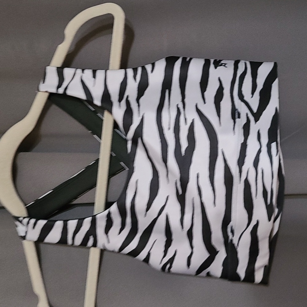 Good American Womens Sports Athletic Bra Black/Siver Zebra Print Sz 2/M EUC